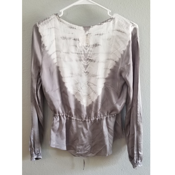 Chaser Blouson Sleeve Tie Front & Button Peplum - Picture 7 of 10